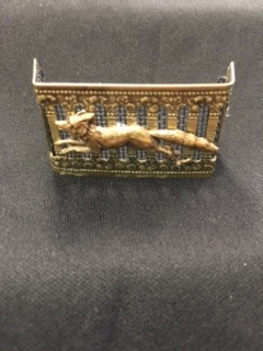FS65 - 3" ANTIQUE GOLD "FOX TROTS" LARGE